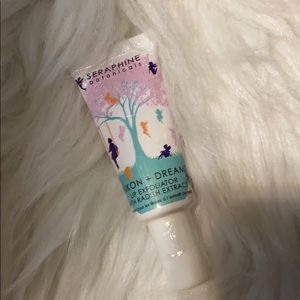 Lip exfoliator